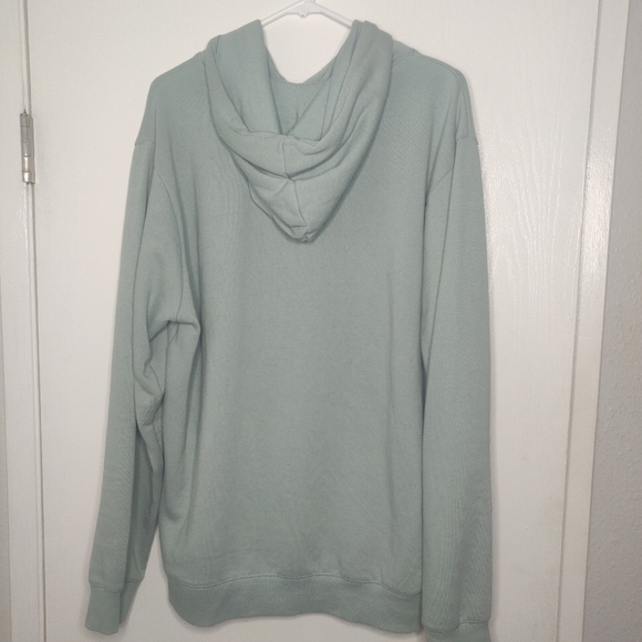 Volcom Hoodie - Picture 2 of 3